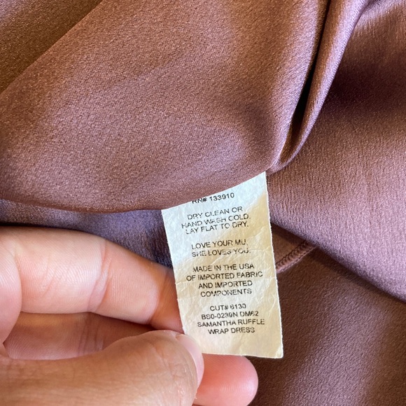 Show Me Your Mumu Samantha Ruffle Wrap Dress size Medium - Picture 15 of 15